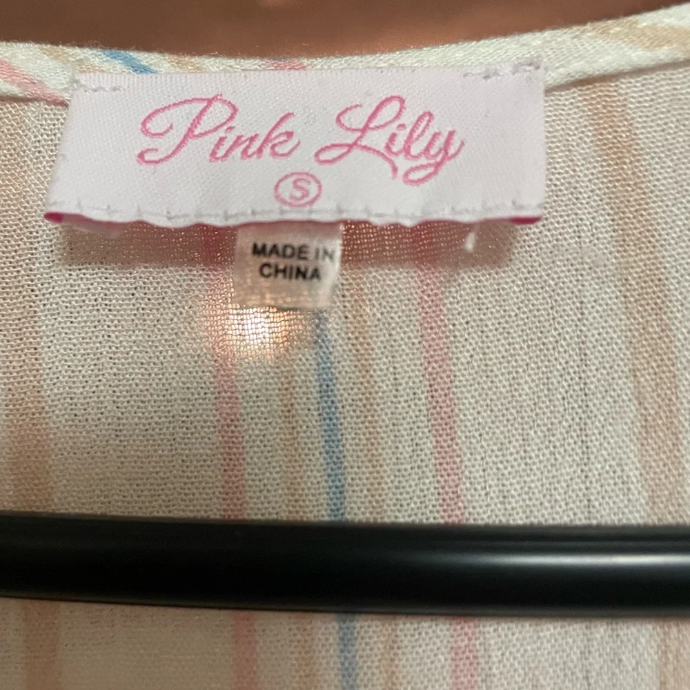 Pink Lily Romper - Picture 2 of 2